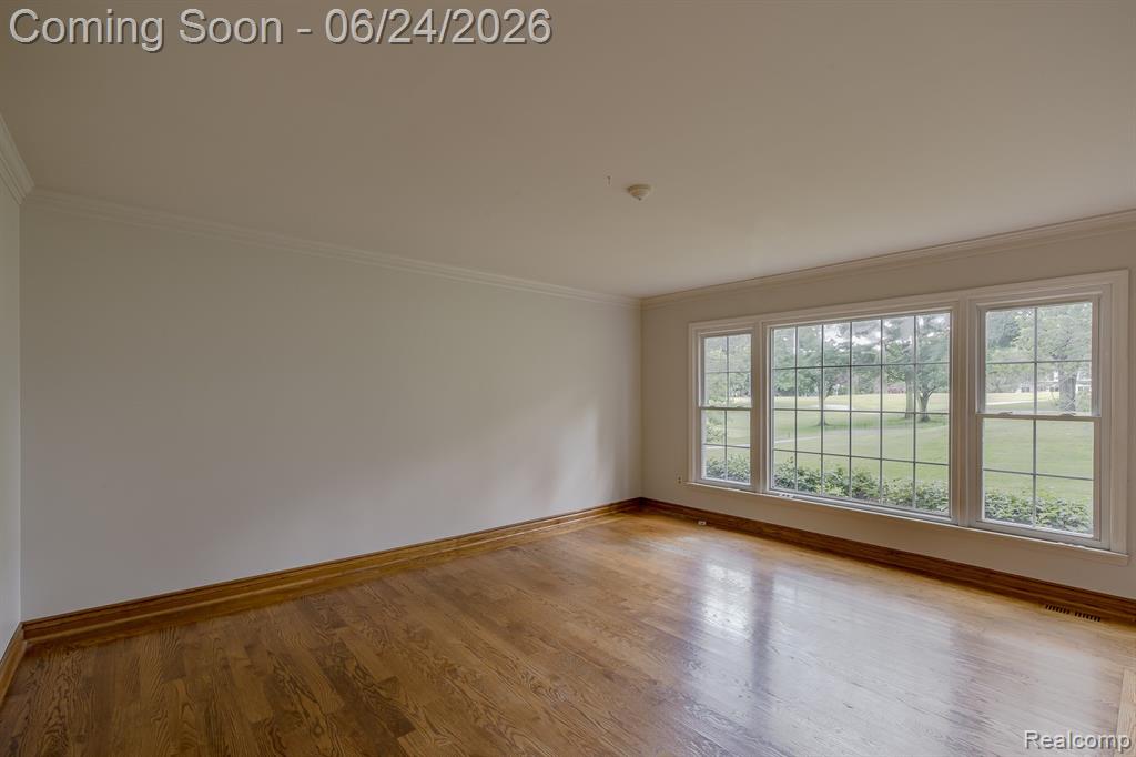 710 Basswood Drive, Rochester Hills, MI 48309 — Photo 19