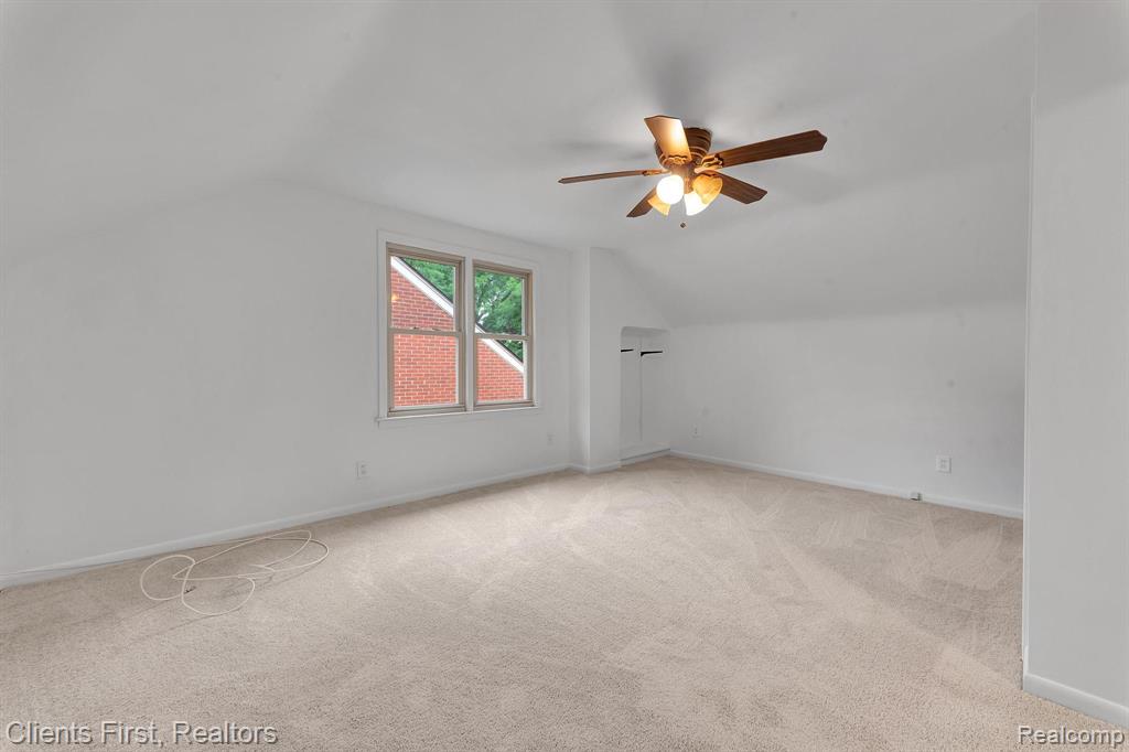 524 N York Street, Dearborn, MI 48128 — Photo 22