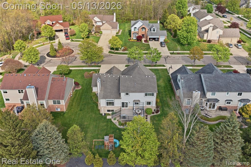 1031 Crestwood Court, South Lyon, MI 48178 — Photo 38