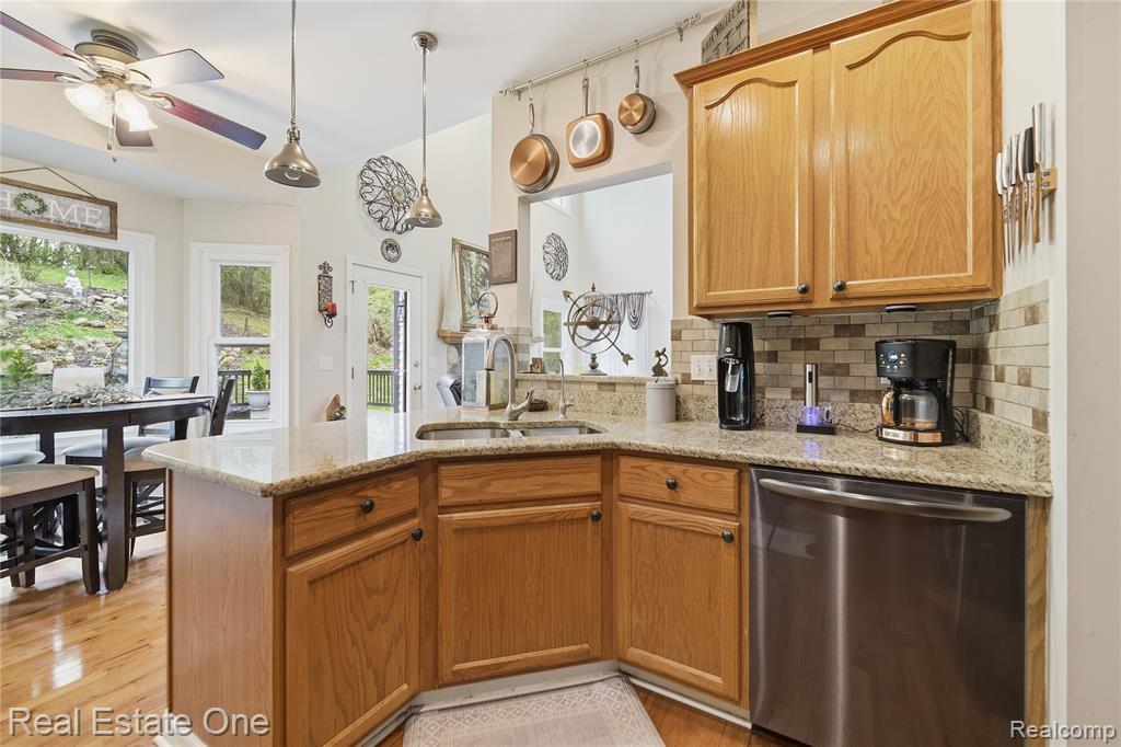 5361 Universe Avenue, Howell, MI 48843 — Photo 11
