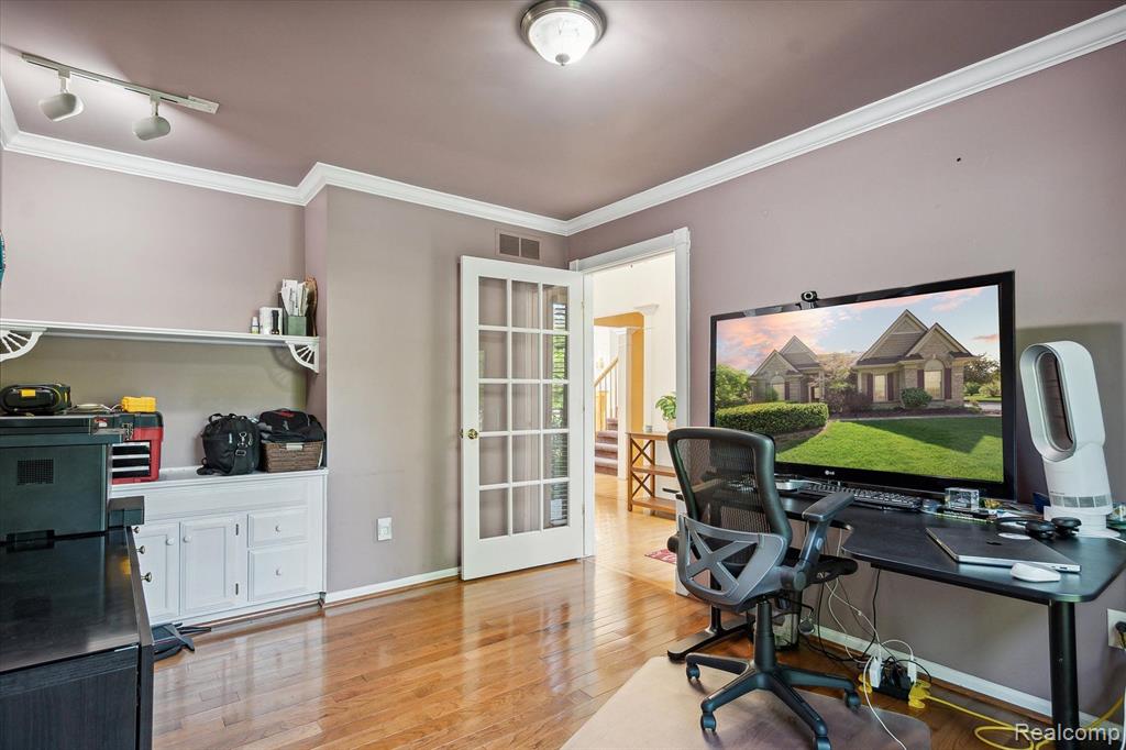 858 MYSTIC Court, Canton, MI 48187 — Photo 25