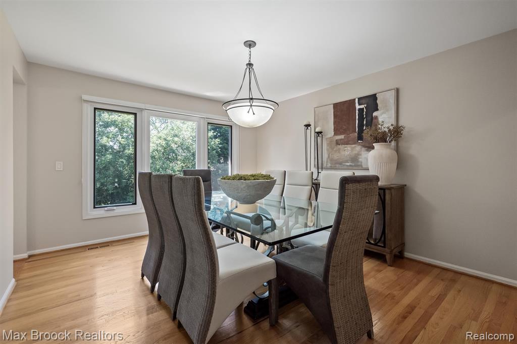 5101 Village Commons Drive, West Bloomfield, MI — Photo 11