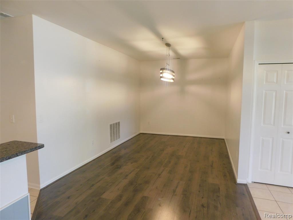 5555 Acorn Lane, Sterling Heights, MI 48314 — Photo 7
