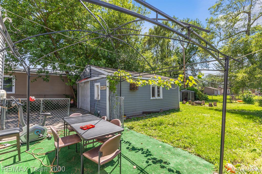 7415 Gilman Street, Westland, MI — Photo 20