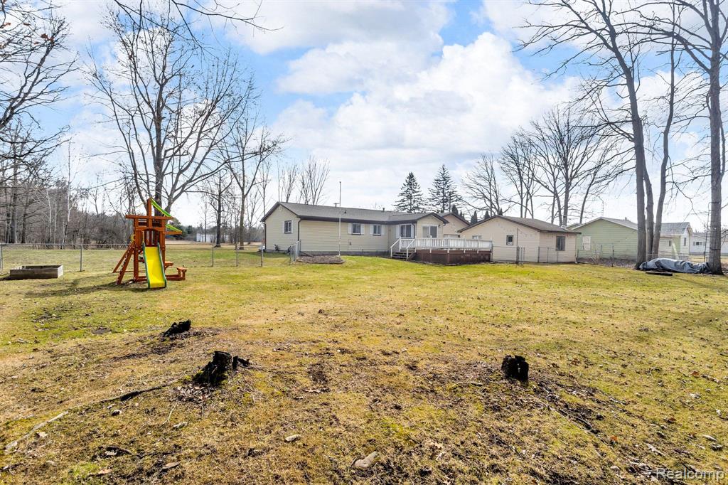 5354 SMITHS CREEK Road, Kimball, MI — Photo 4