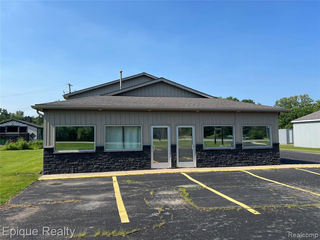 4394 Lapeer Road, Port Huron, MI 48060 — Photo 3