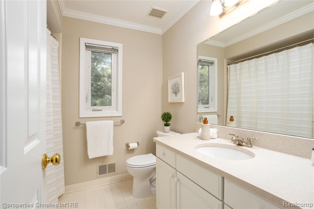 45330 Stonehedge Drive, 2, Plymouth, MI 48170 — Photo 29