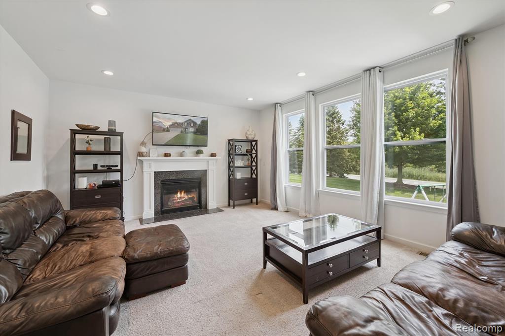 1928 Frances Way, Ypsilanti, MI 48198 — Photo 9