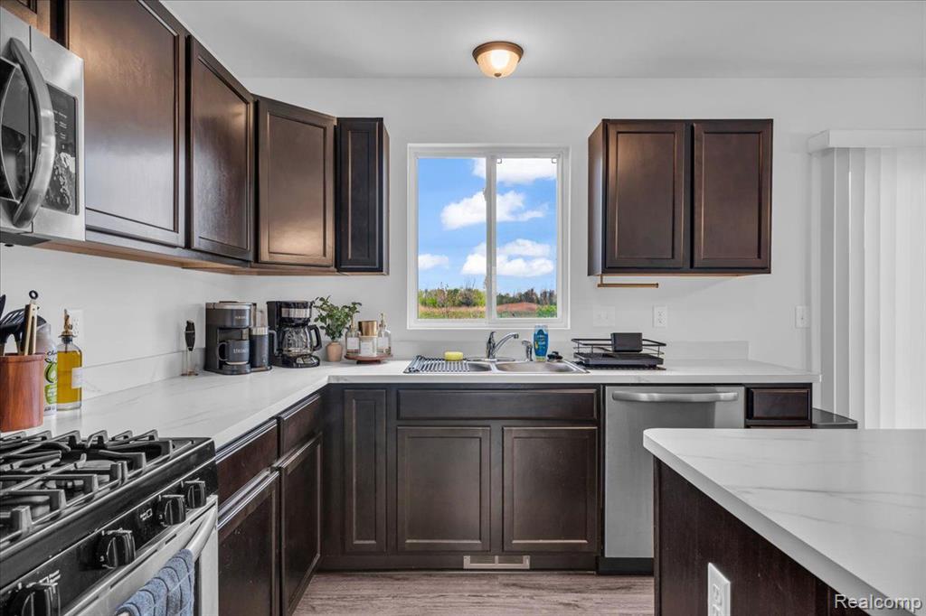6555 BRISTOL Drive, Van Buren, MI 48111 — Photo 11