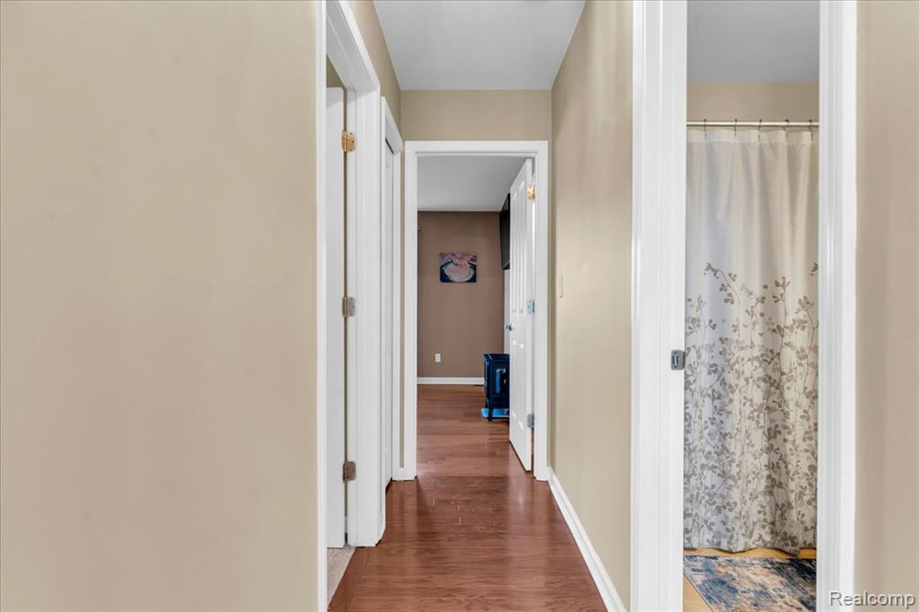 731 Berkshire Drive, Saline, MI 48176 — Photo 16