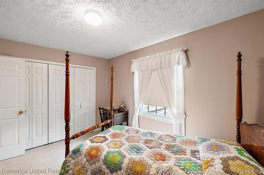 686 W CALEDONIA Street, Howell, MI 48843 — Photo 43
