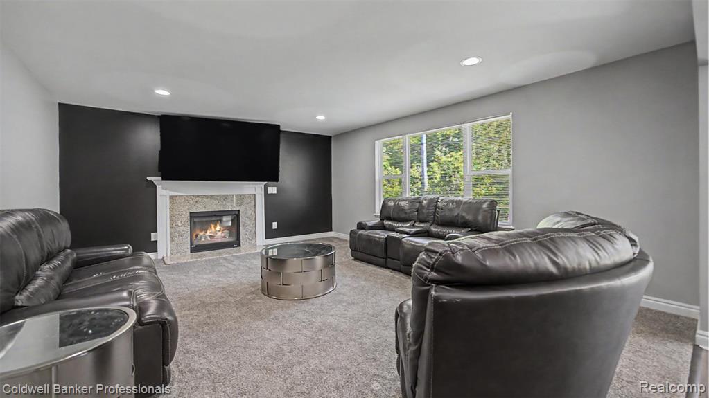 22262 Brywood Court, Clinton Twp, MI 48036 — Photo 18