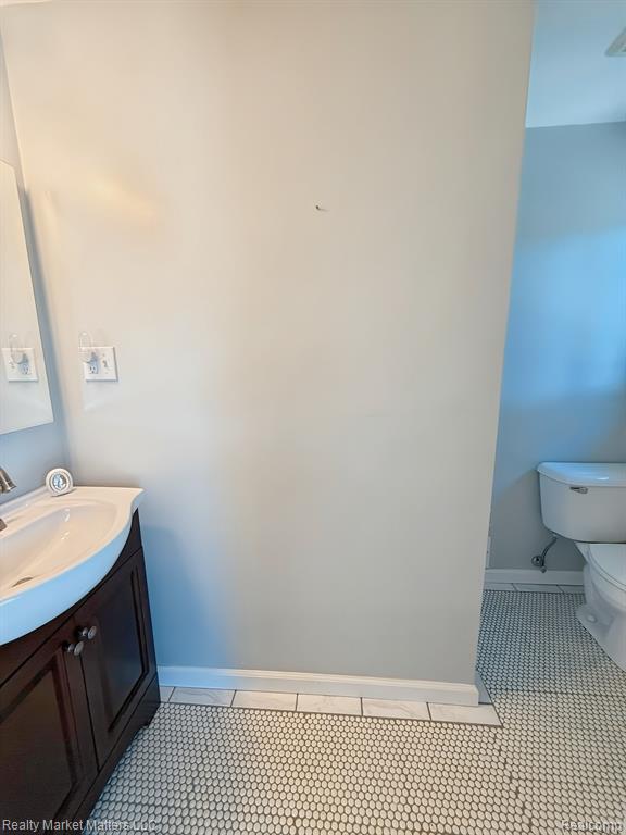 4424 Killarney Park Drive, Burton, MI 48529 — Photo 11