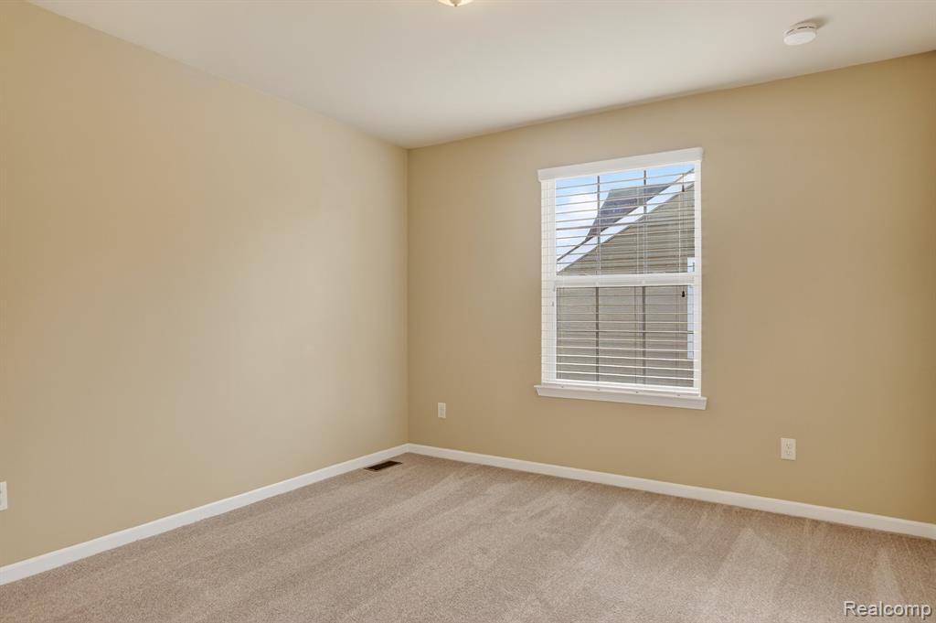 4241 Tonawanda Avenue, Royal Oak, MI 48073 — Photo 42