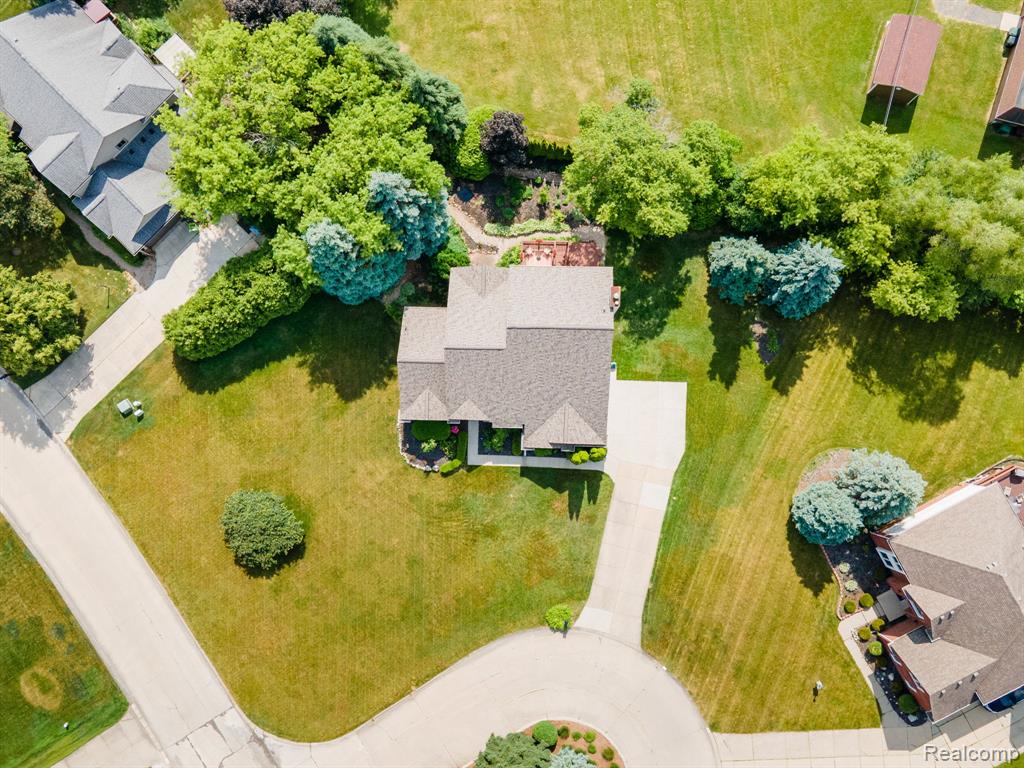 4096 Villager Dr Drive, Lake Orion, MI — Photo 49