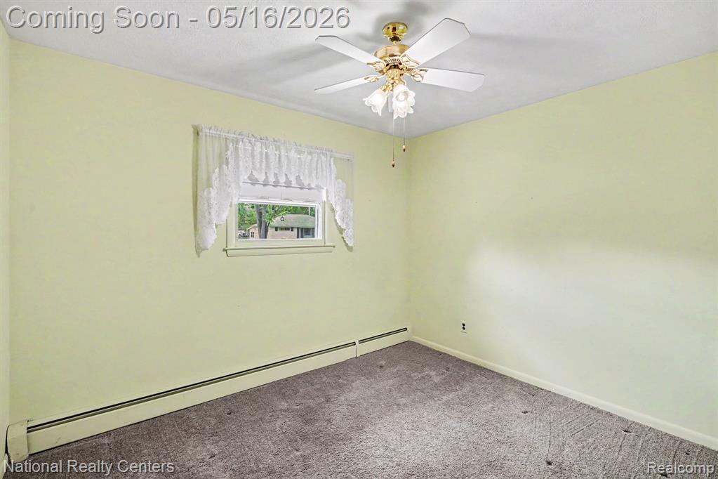 5850 Eldridge Drive, Waterford, MI 48327 — Photo 18