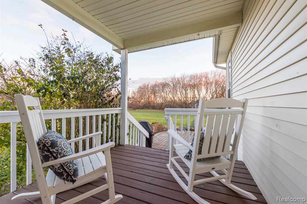 5628 DEER RUN Lane, Dexter, MI 48130 — Photo 32