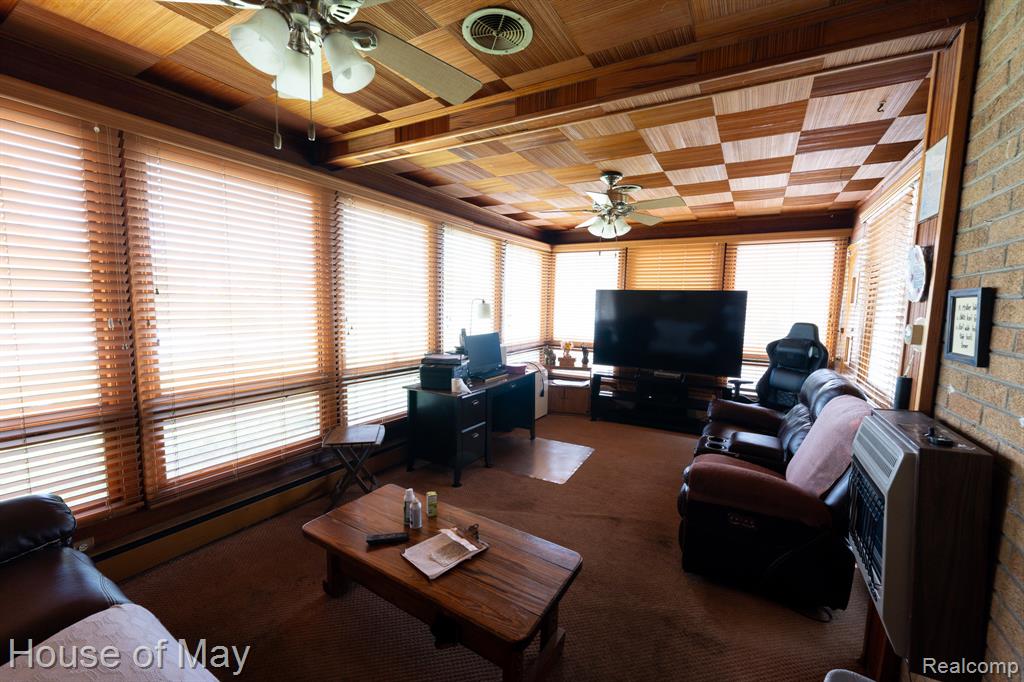 21240 Ridgedale Street, Oak Park, MI 48237 — Photo 9