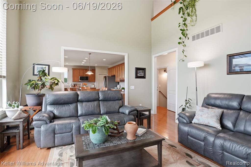 49354 Peninsular Drive, Belleville, MI 48111 — Photo 18
