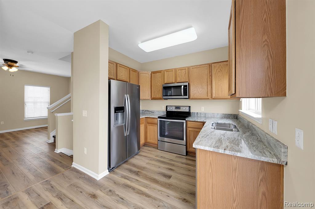 44730 GWINNETT Loop, Novi, MI — Photo 6