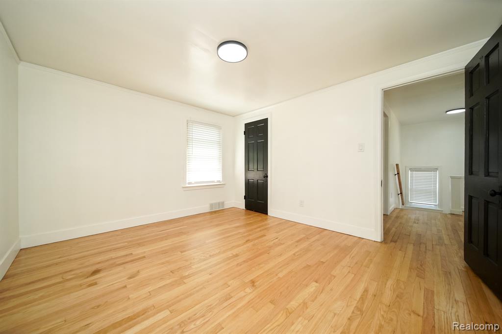 243 Newport Street, Detroit, MI 48215 — Photo 58