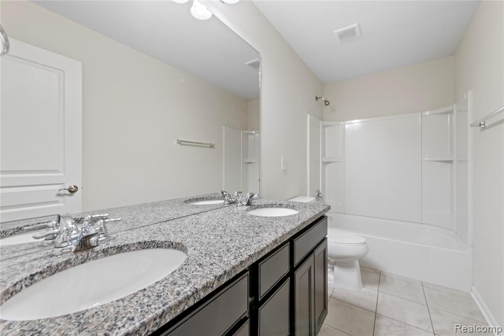 25835 Oberlin blvd, Novi, MI — Photo 26