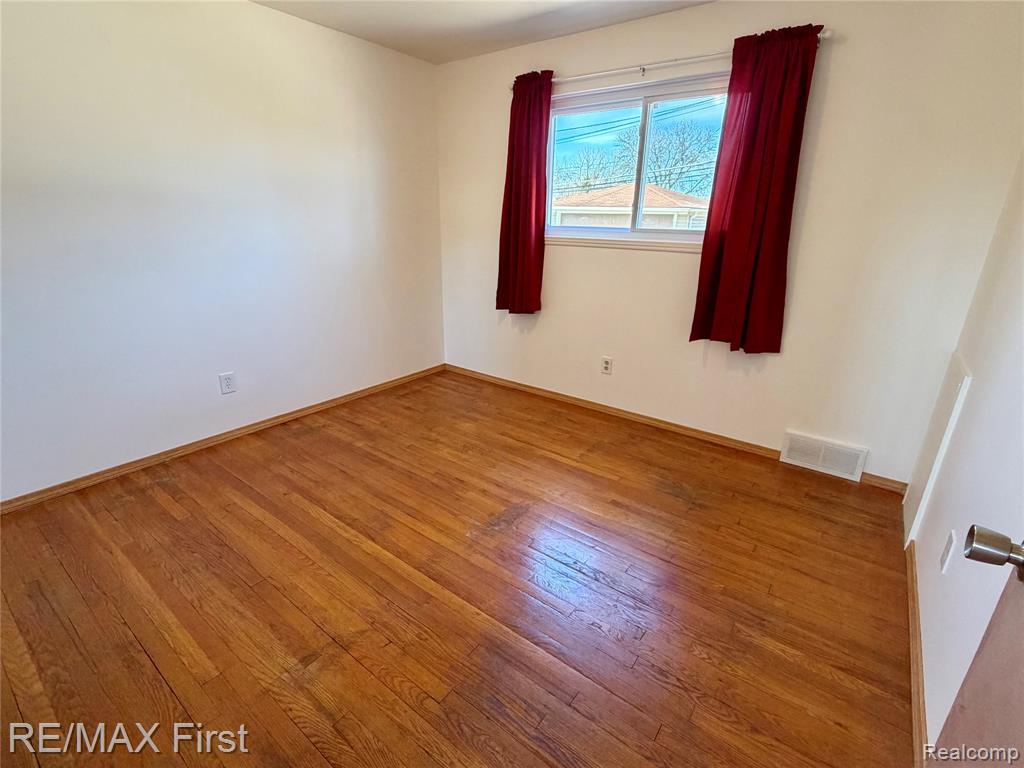 4503 Linville Drive, Warren, MI 48092 — Photo 11