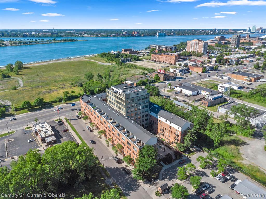 6533 E JEFFERSON Avenue, 50-238, Detroit, MI 48207 — Photo 49