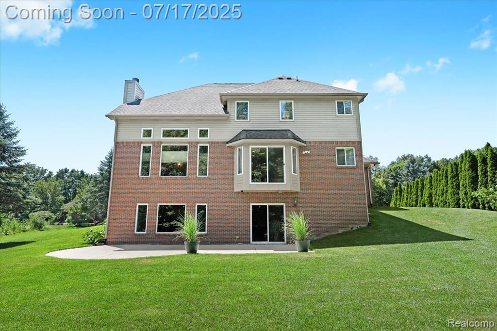 610 W Oxhill Drive, White Lake, MI — Photo 37