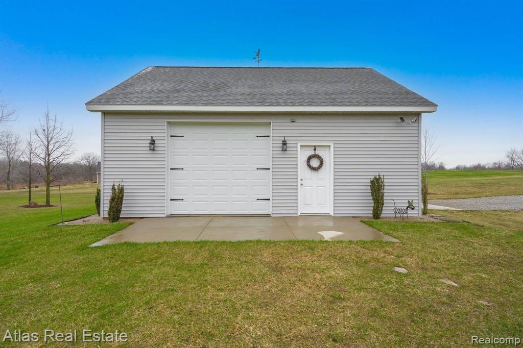 5053 HIDDEN RIDGE Drive, Metamora, MI 48455 — Photo 12