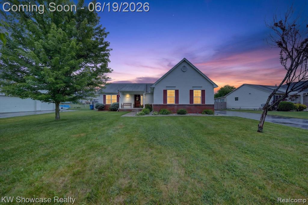 8196 Loon Lane, Grand Blanc, MI 48439 — front exterior