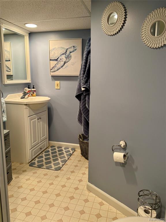 6063 Woodridge Lane, Grand Blanc, MI 48439 — Photo 14