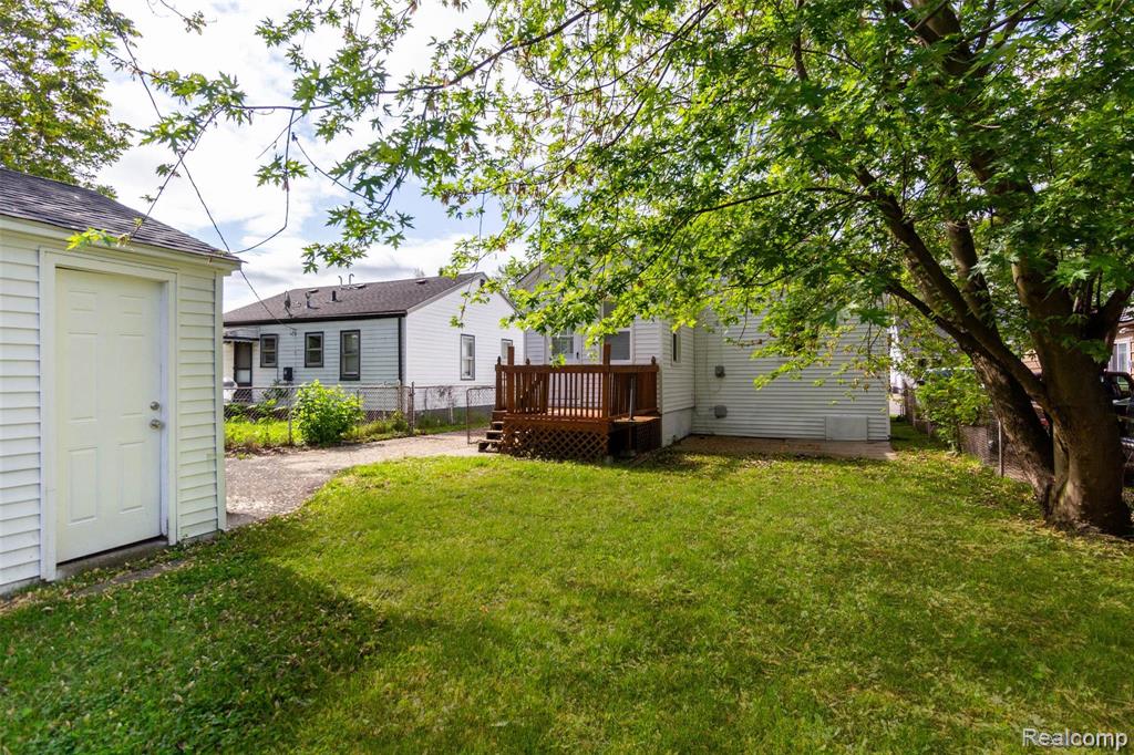 8713 Hupp Avenue, Warren, MI 48089 — Photo 20