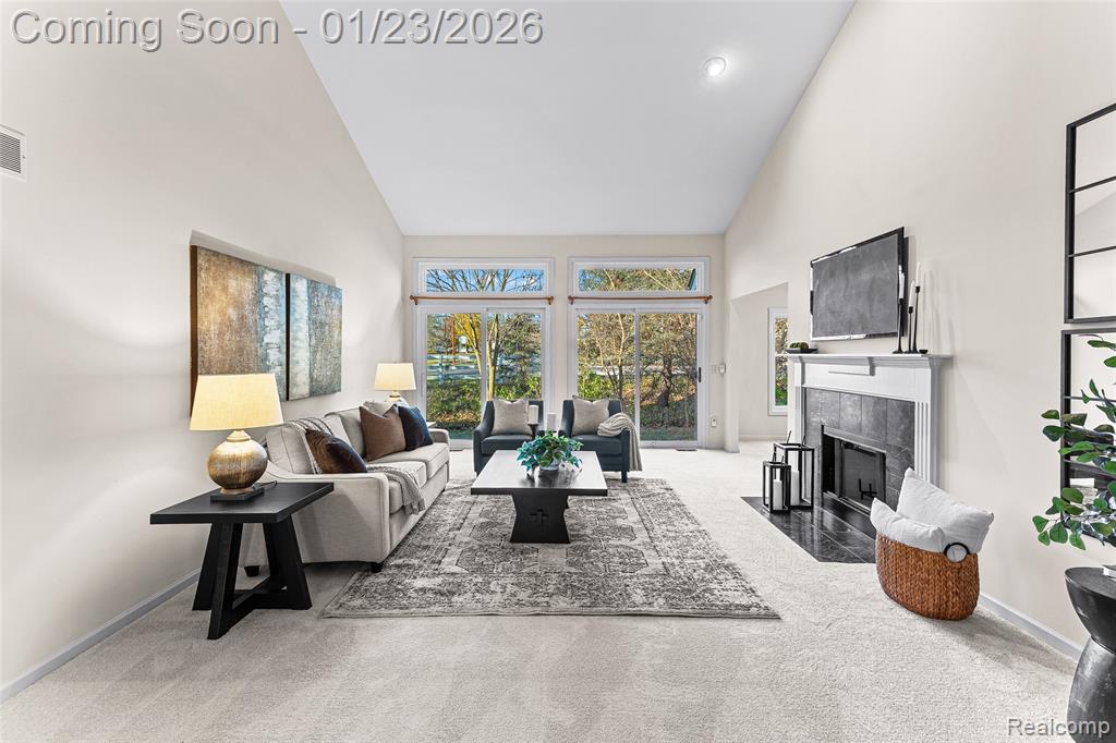 6425 Southpointe Drive, Troy, MI 48085 — Photo 4