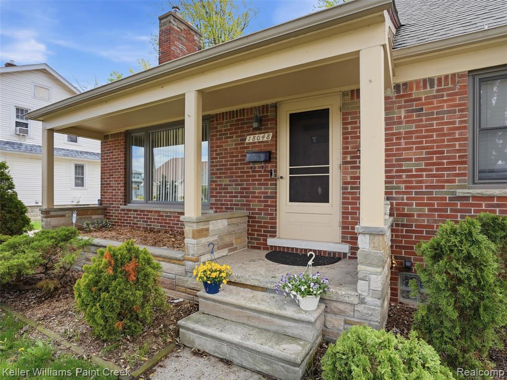 18048 Elizabeth Street, Roseville, MI 48066 — Photo 4