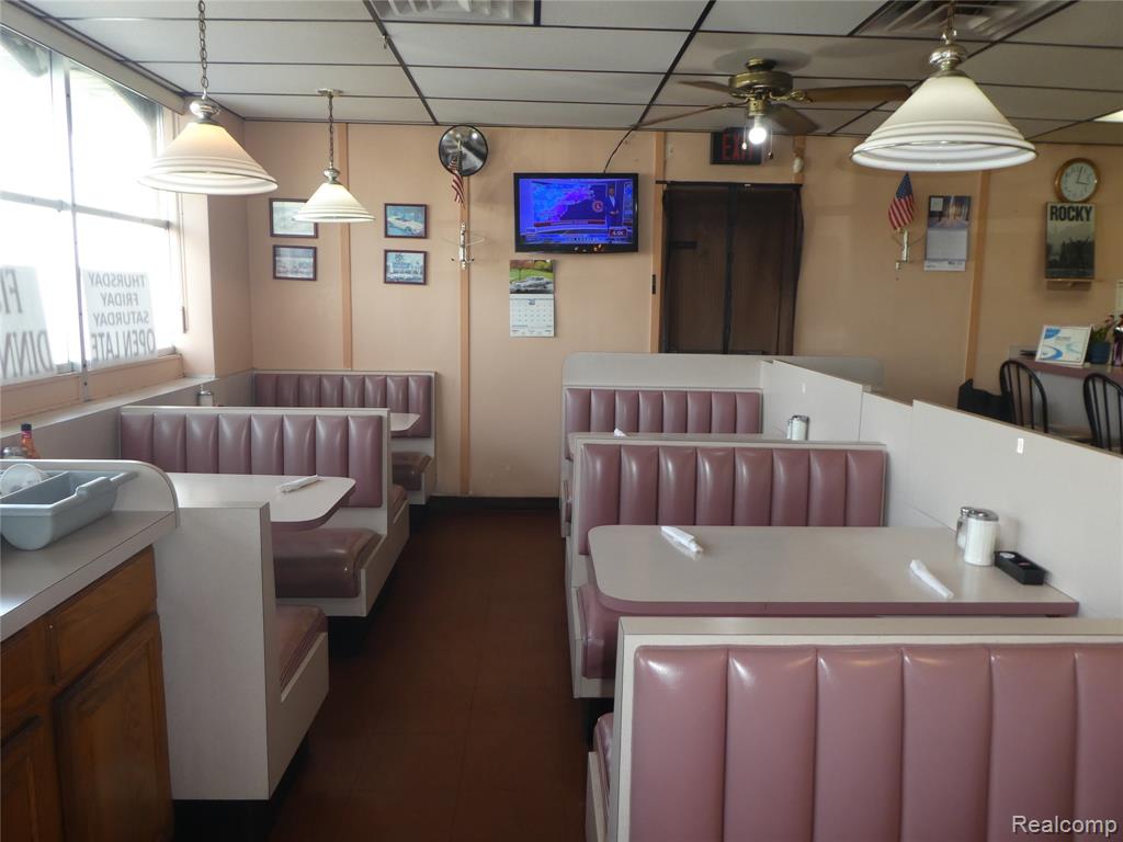 25385 5 Mile Road, Redford, MI 48239 — Photo 12