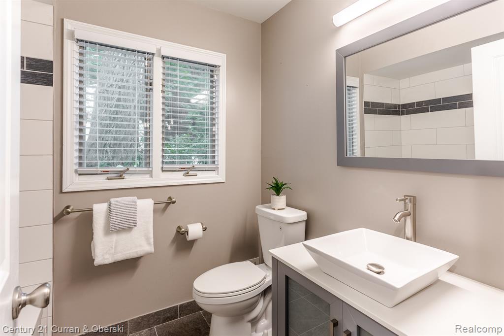 683 DEER Street, Plymouth, MI 48170 — Photo 20