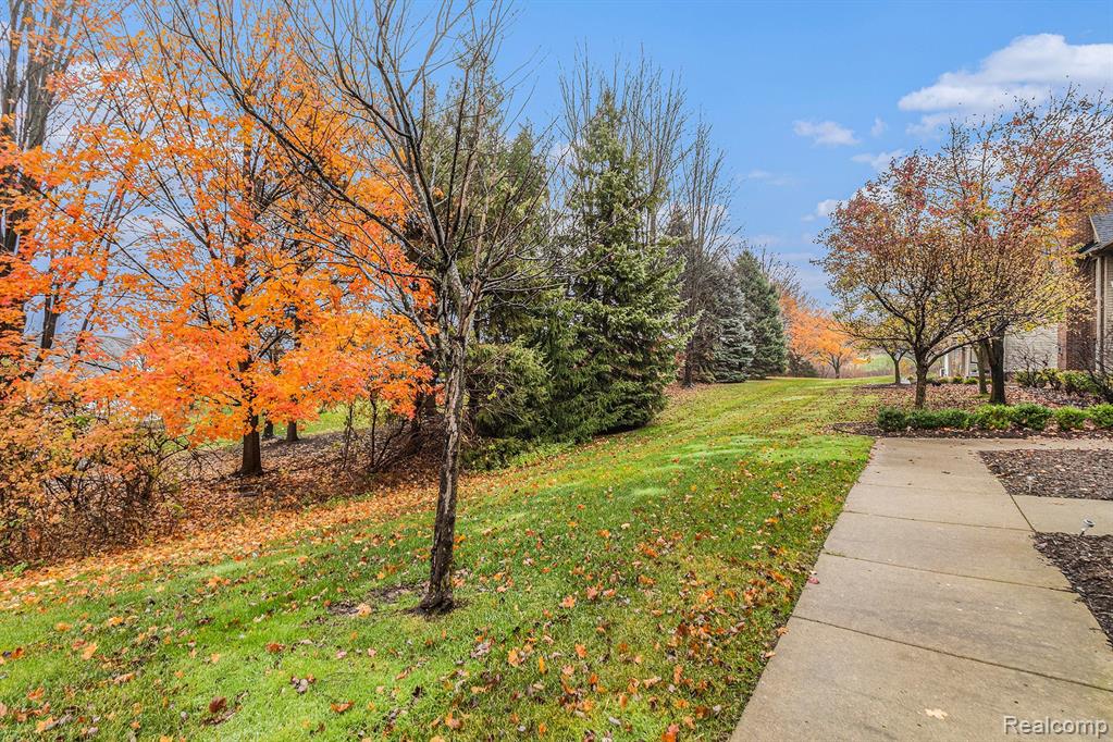4179 HAMPTON RIDGE Boulevard, Howell, MI 48843 — Photo 18