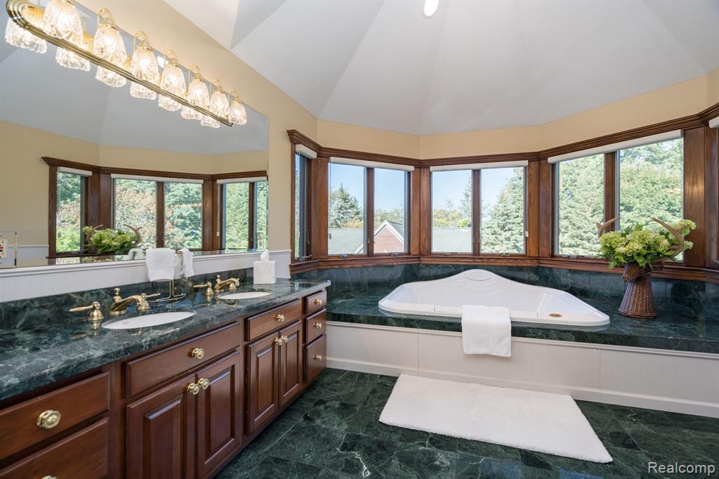 67391 Mack Court, Washington, MI 48095 — Photo 19