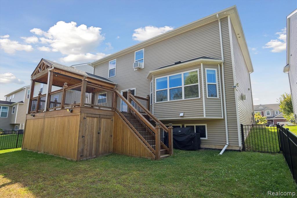 9163 White Tail Court, Ypsilanti, MI 48197 — Photo 41