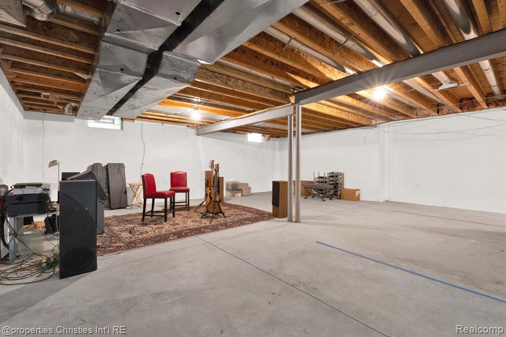 45836 Tournament Drive, Northville, MI 48168 — Photo 47