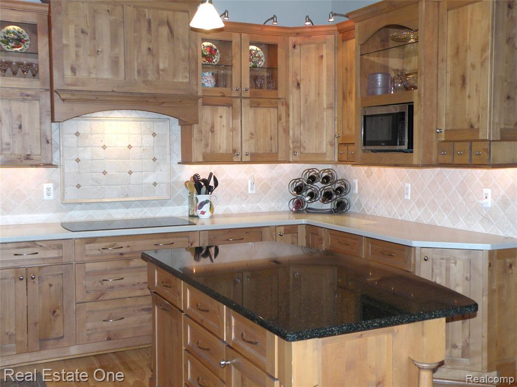 753 Medinah Drive, Rochester Hills, MI 48309 — Photo 6