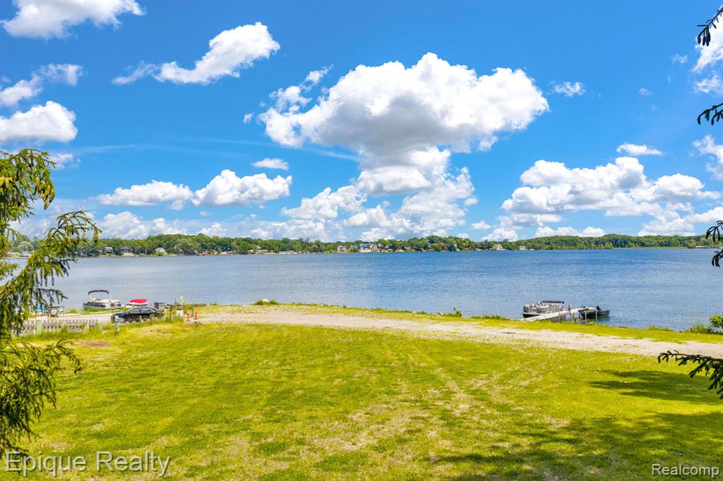4058 Hunt Road, Lapeer, MI 48446 — Photo 22
