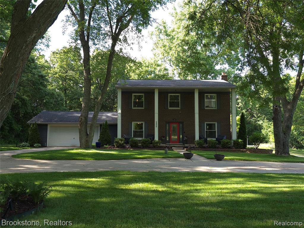 4890 Whipple Lake Road, Clarkston, MI 48348 — front exterior