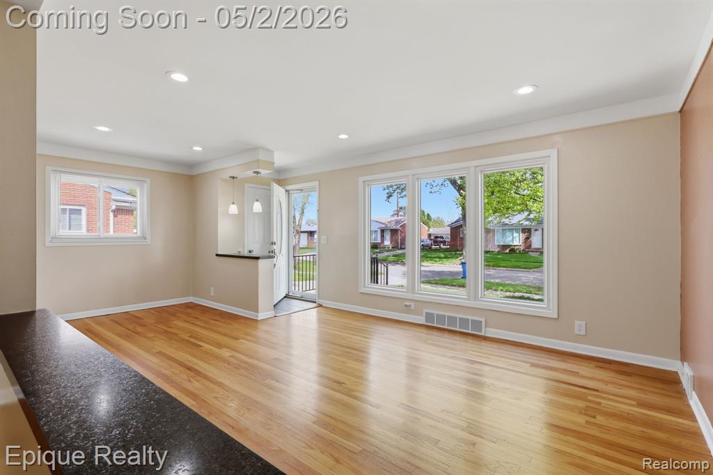 4442 Lutz Drive, Warren, MI 48092 — Photo 8