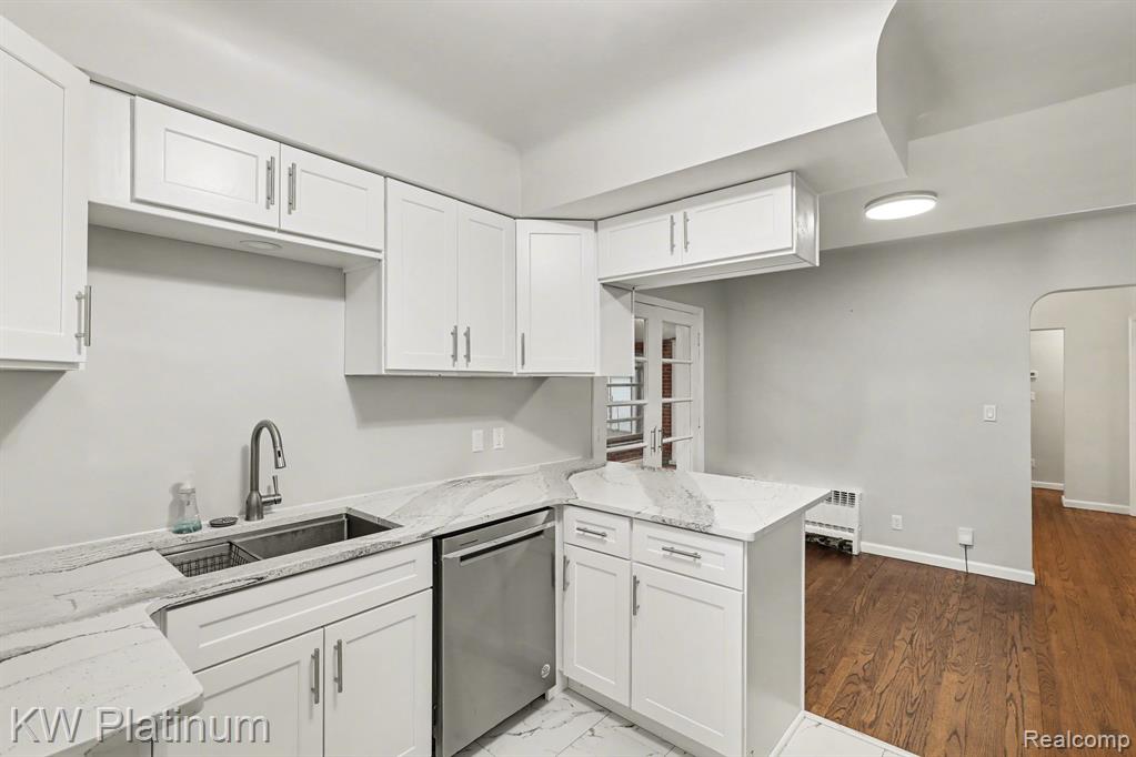 8320 Russell Street, Utica, MI 48317 — Photo 18