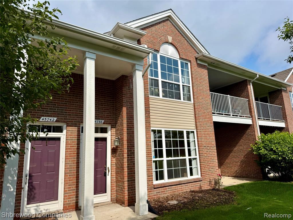 45736 Warwick Drive, Macomb, MI 48044 — front exterior