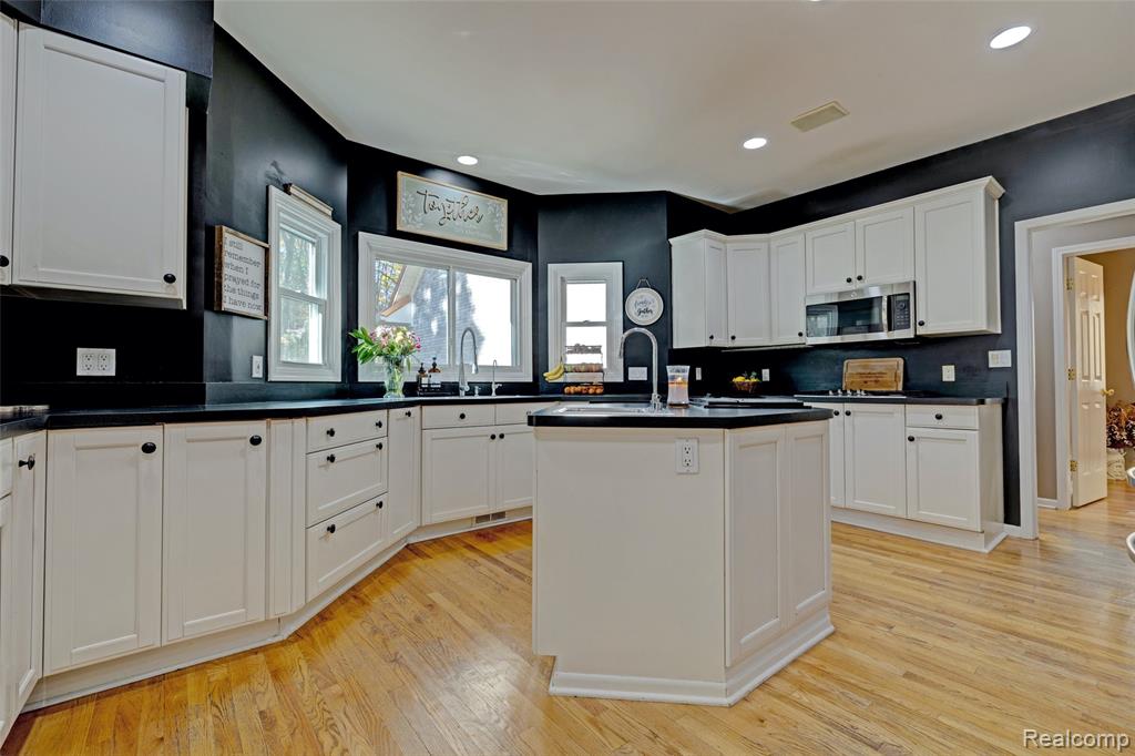 1320 Hosner Road, Oxford, MI 48370 — Photo 18