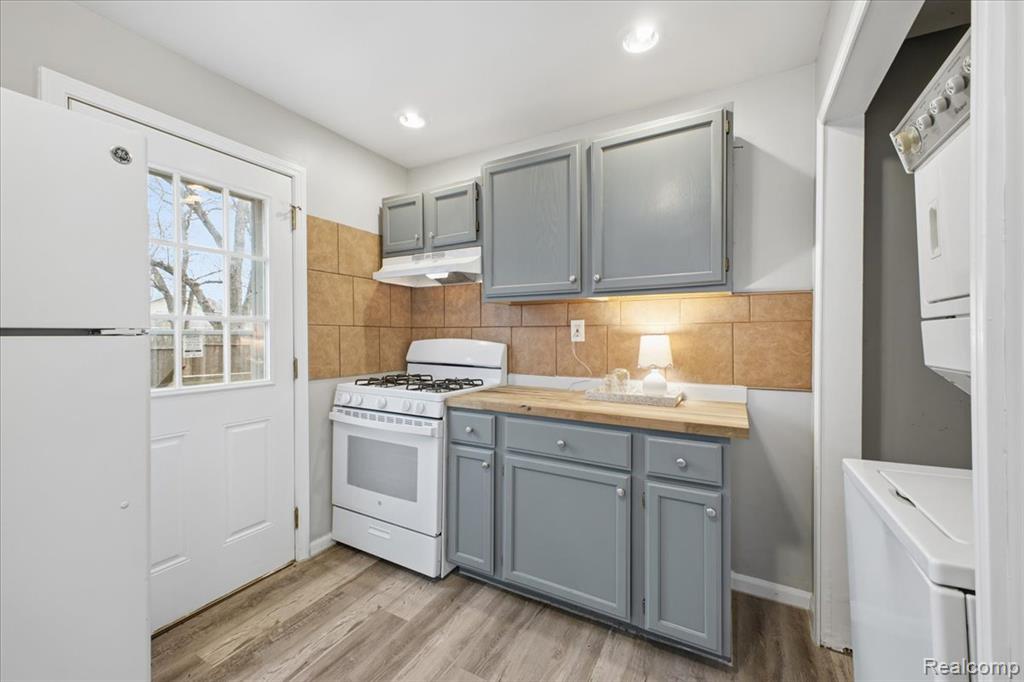2878 N Williams Lake Road, Addison, MI 48329 — Photo 15