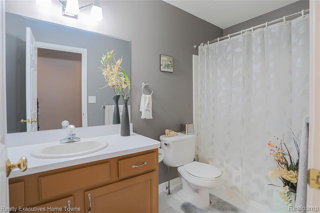 50315 Alden Drive, Macomb, MI 48044 — Photo 35